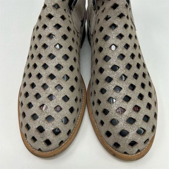 Musse & Cloud Light Gray Silver Perforated Leather Ankle Booties Size 40 (US 9) - Picture 6 of 14